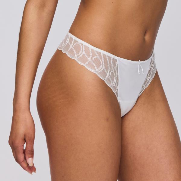 Marie Jo Heleen String