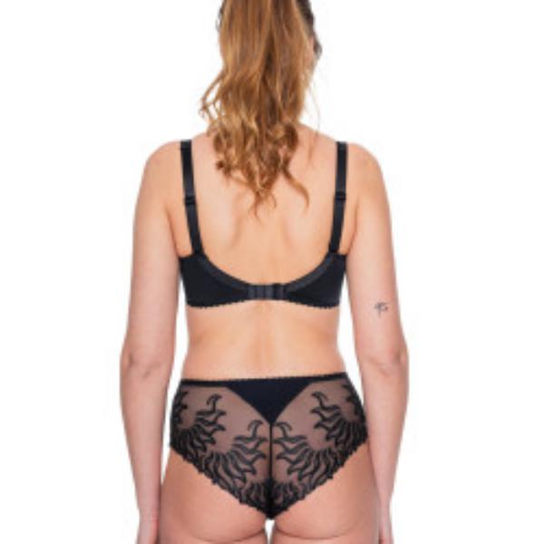 Louisa Bracq Esperanza Shorty