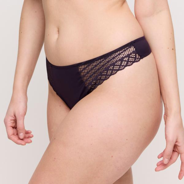 Prima Donna Twist East End String