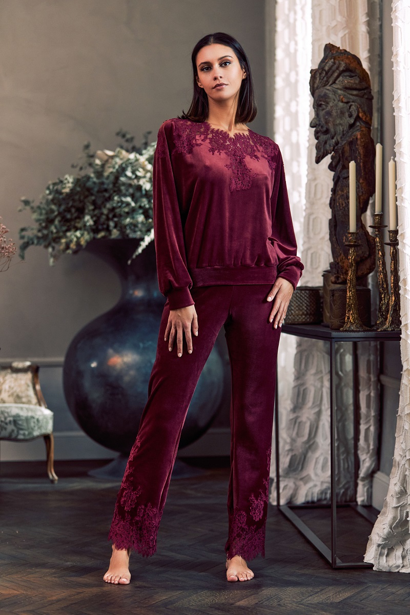 Marjolaine Ruby sweater kant + lange broek
