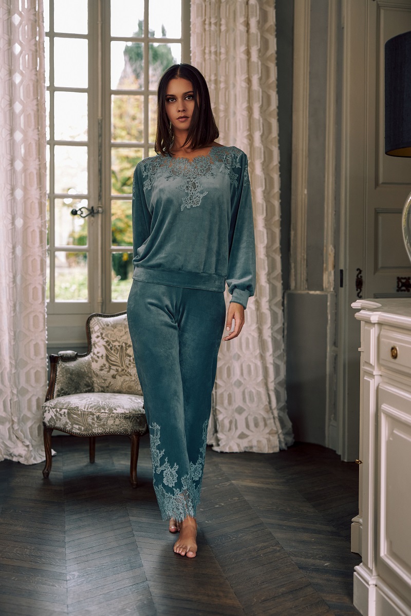 Marjolaine Ruby sweater kant + lange broek