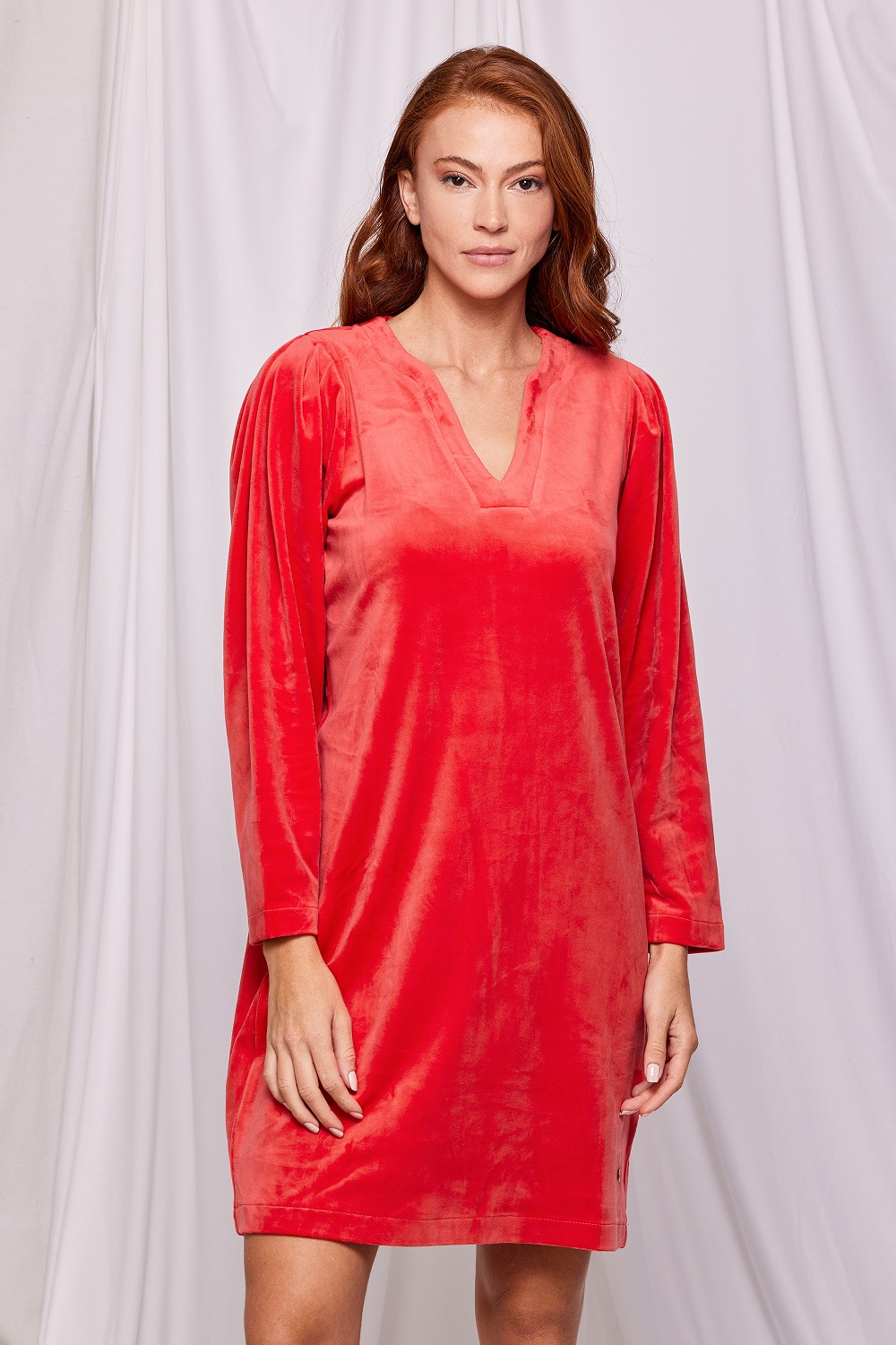 Lords x Lilies Kleedje V-hals velour