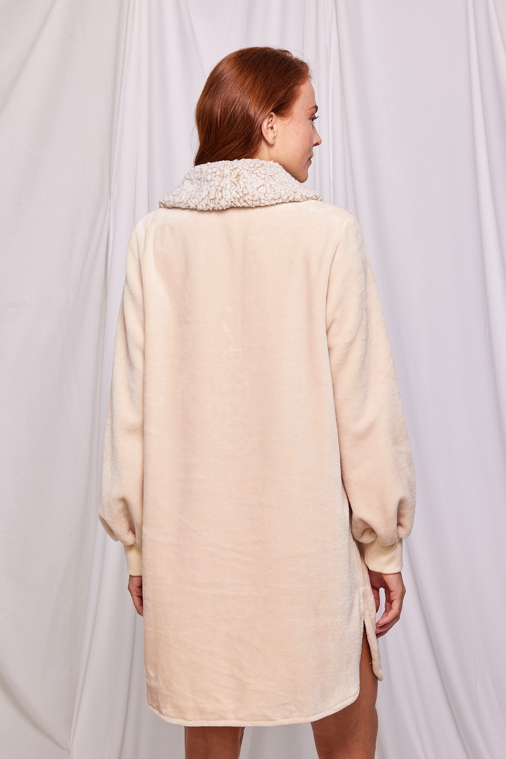 Lords x Lilies Kamerjas in teddystof met kraag