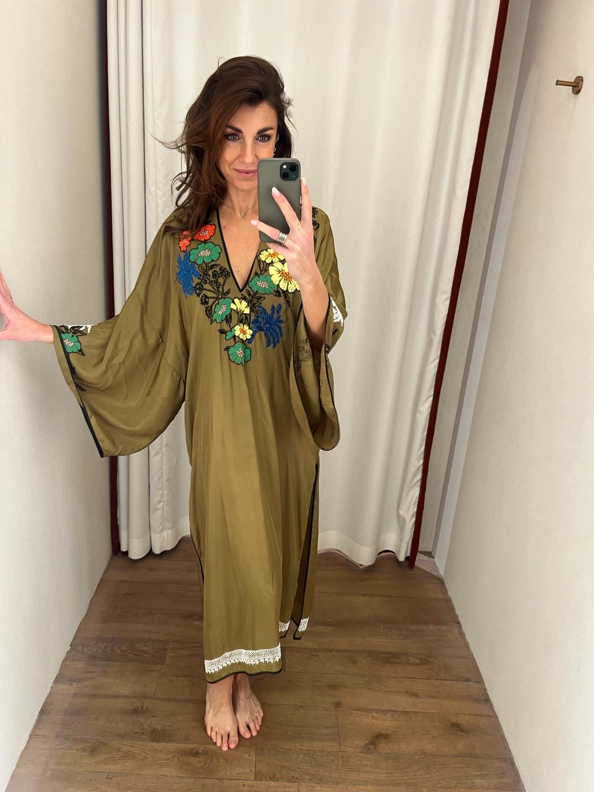 Anjuna Emanuela kaftan lang, bloemen kraaltjes