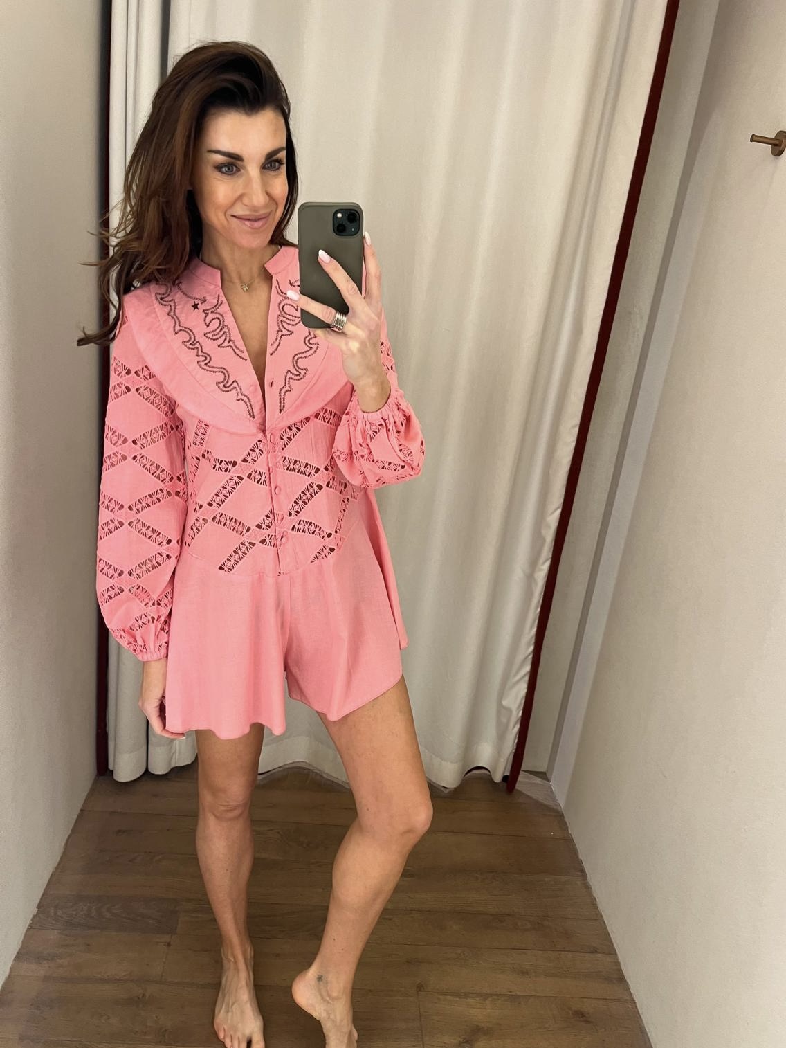 Pin-Up Stars kort kleedje lange mouw