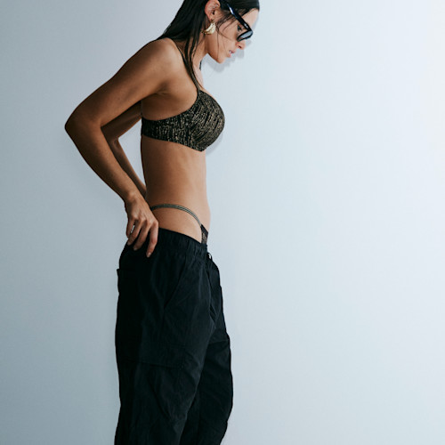 Sarda TABEI string sexy