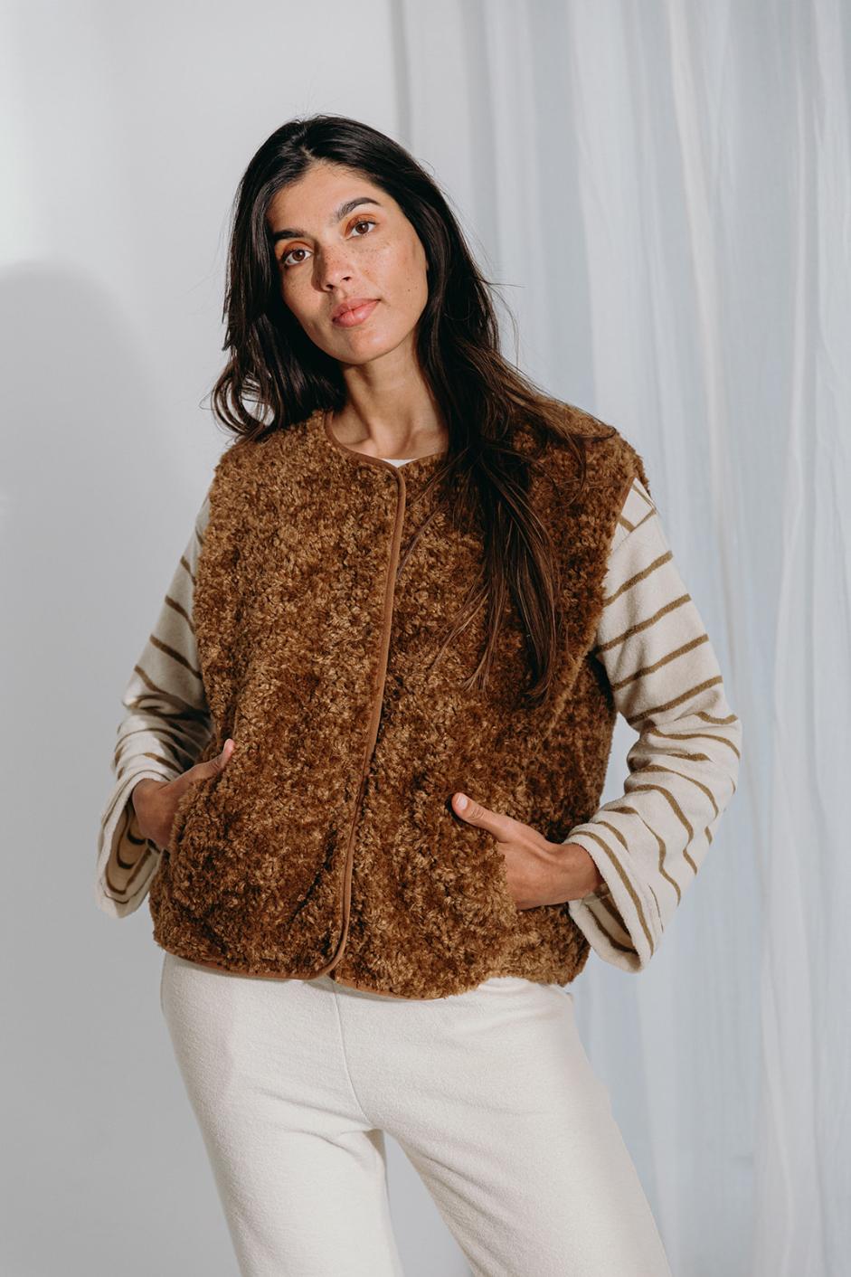 Alice et Maman Daphne Mouton jacket