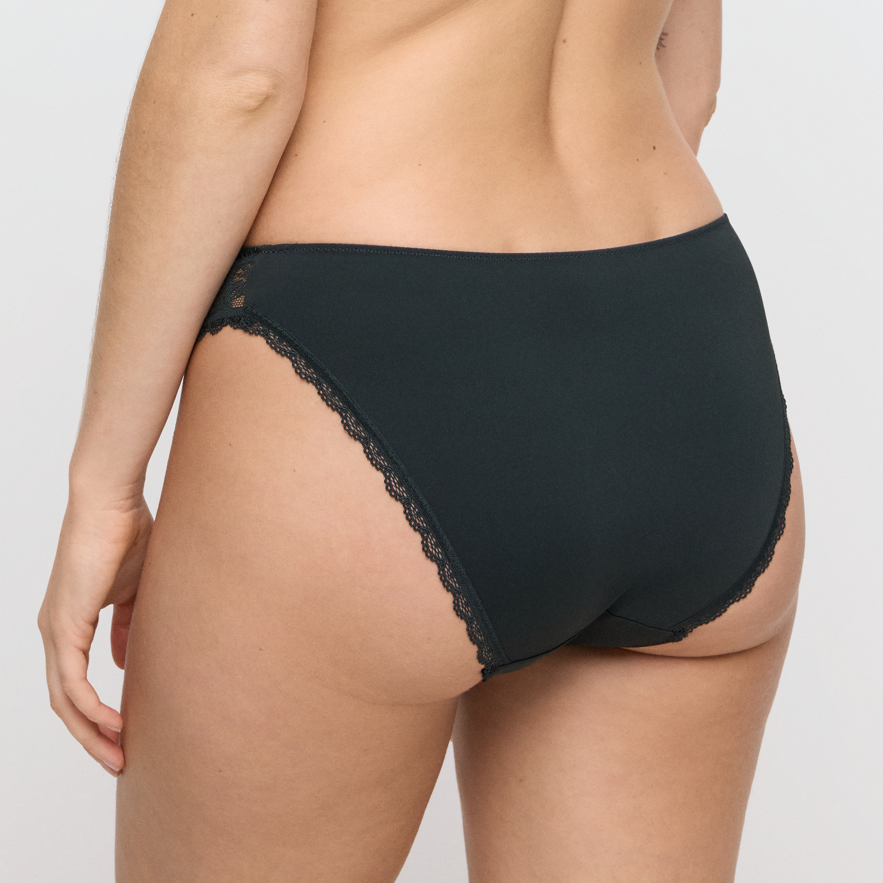Marie Jo Jadei rioslip